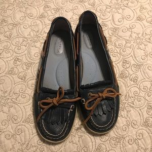 Sperry topsiders